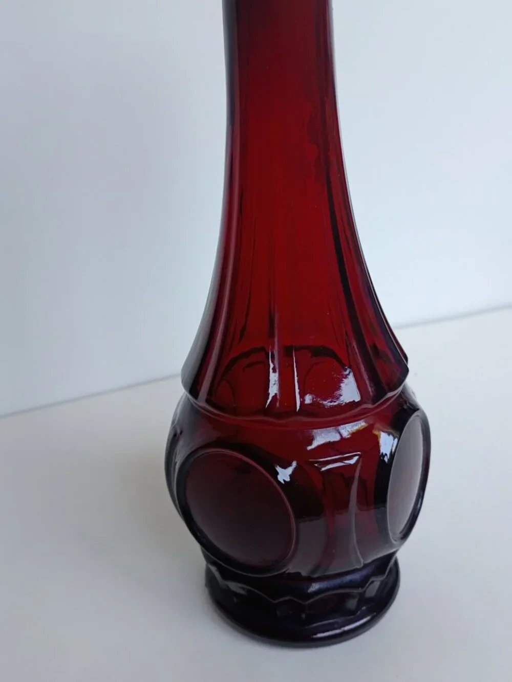 Vintage Wheaton Mid Century MCM Bullseye Ruby Red Glass Bud Vase Coin 9